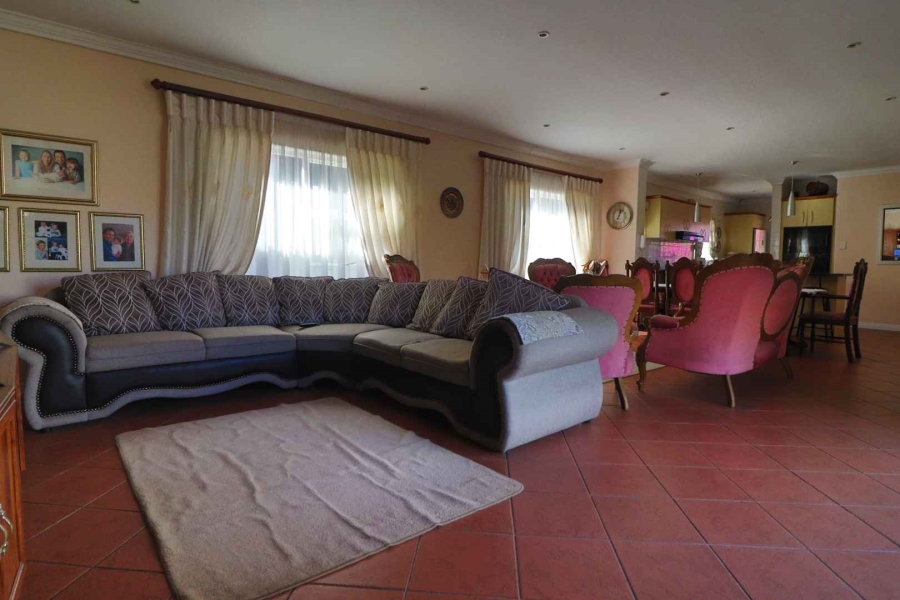 3 Bedroom Property for Sale in Parklands Western Cape